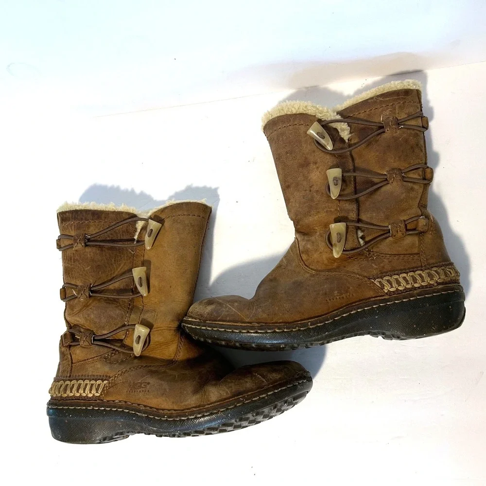 UGG Sunburst Tall Boots Womens 7 Brown Leather Shearling Toggle Fair 5156